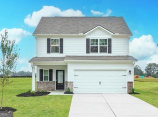 290 Bluegill Dr, Jefferson, GA 30549