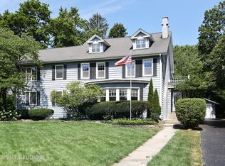 56 Norfolk Ave, Clarendon Hills, IL