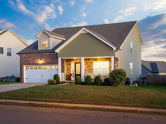 2nd image of 713 Crestone Ln