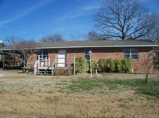 114 Flanagan St, Poteau, OK 74953