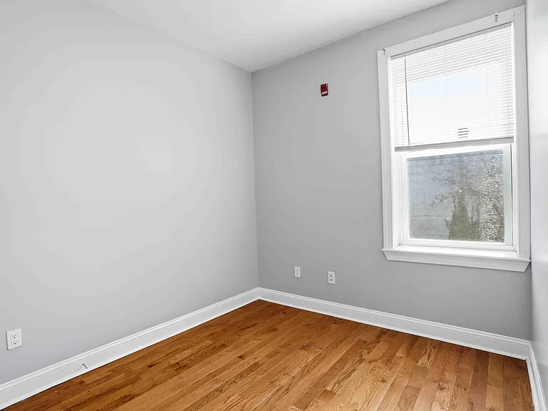 859 E Church Ln #3 — Photo 18