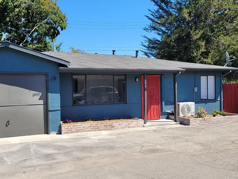 638 N Whisman Rd — Photo 1