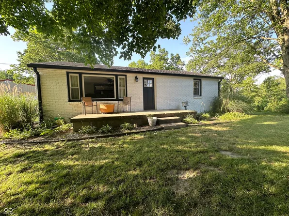 10371 N County Road 550 E, Roachdale, IN 46172