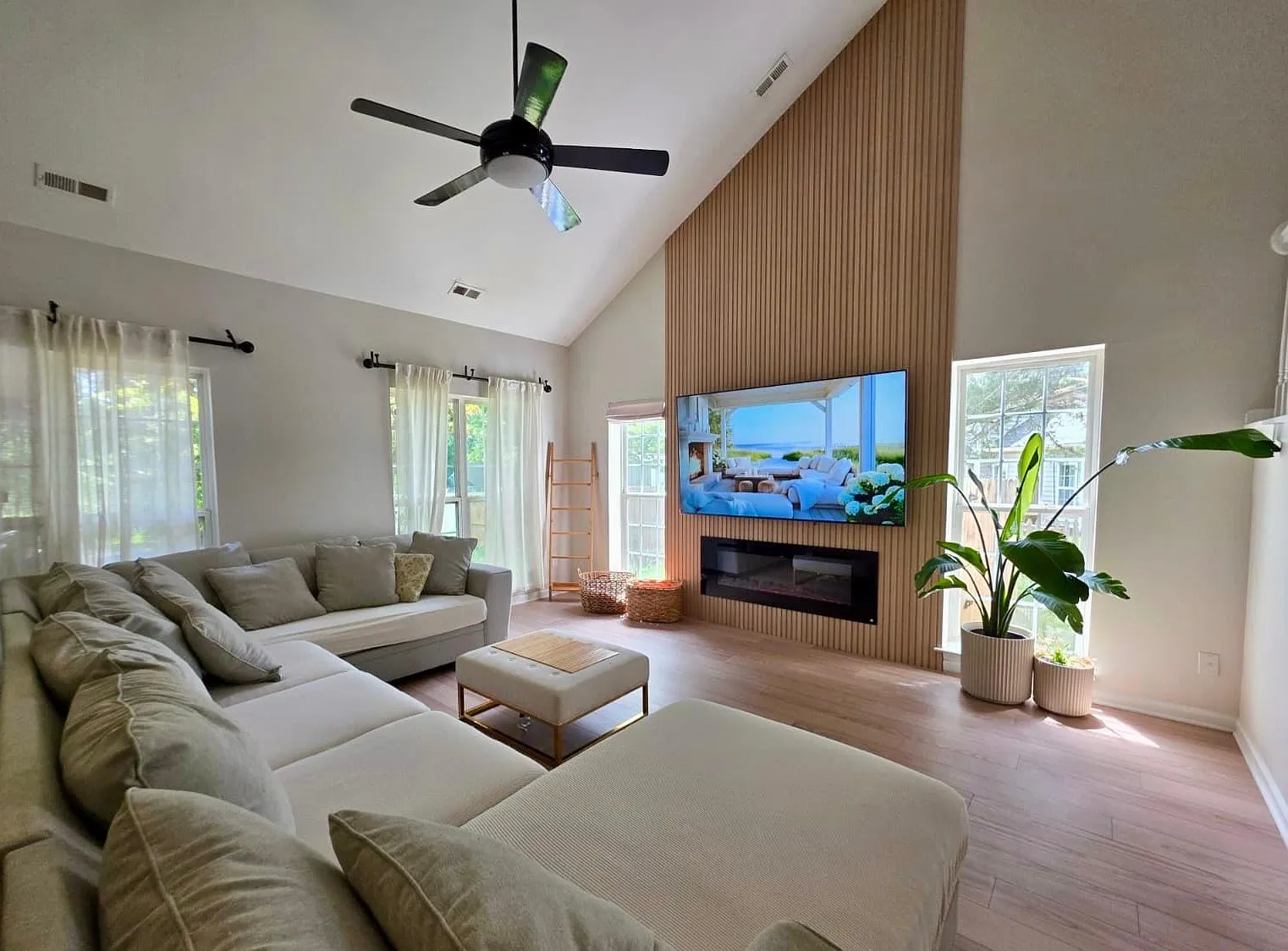 4 bed, 2399 sqft, $3,500 — Photo 1