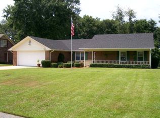 80 Kentwood Ct, Sumter, SC 29154