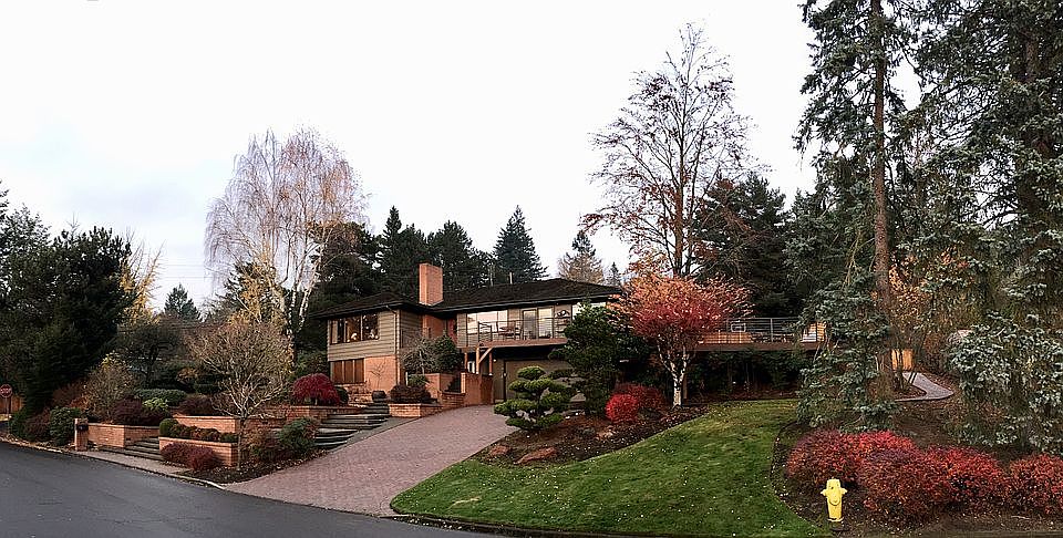 2nd image of 40 SW 88th Ave