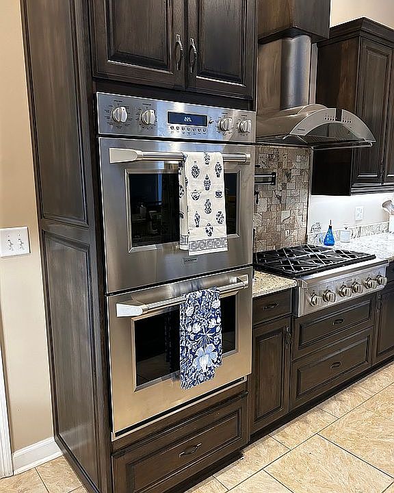 1st image of 1737 Lakehall Rd