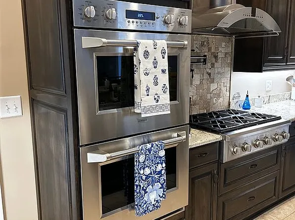 1737 Lakehall Rd, Lake Village, AR 71653