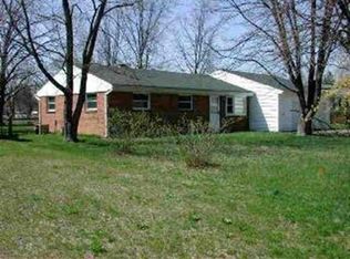 7469 Wilfred Dr, Temperance, MI 48182