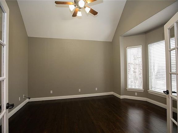 4th image of 6710 W Braebourne Dr