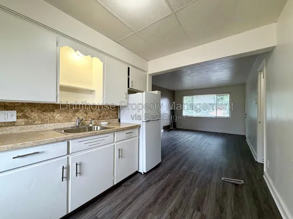 1205 Ottillia St SE #D, Grand Rapids, MI 49507
