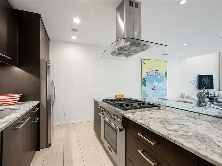 109 Chandler St #1 — Photo 14