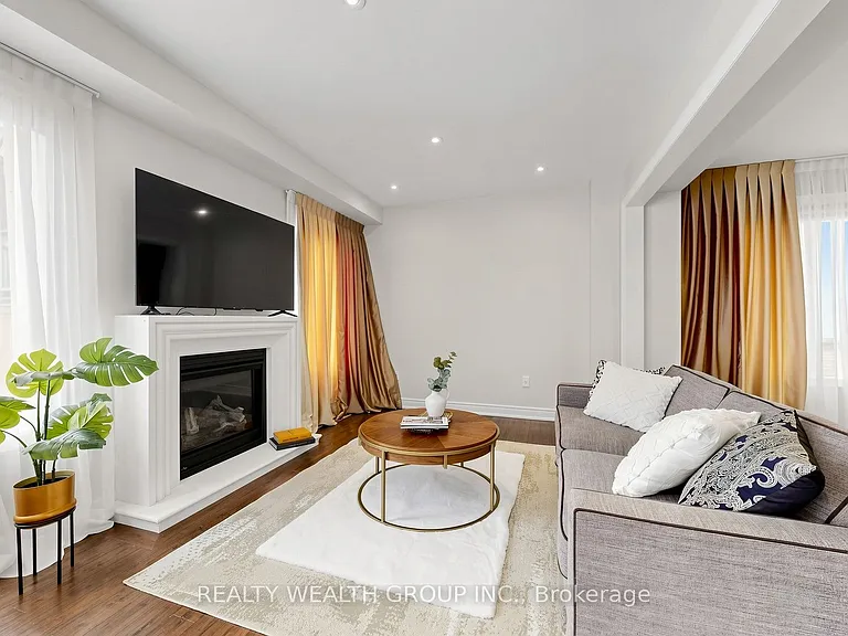 29 Frederick Pearson St — Photo 9