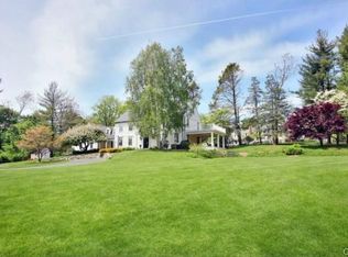 16 Midbrook Ln, Darien, CT 06820