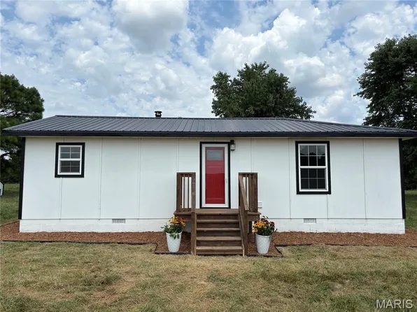 29003 Highway Aa, Lebanon, MO 65536