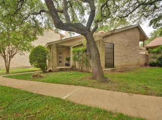 8107 Club Ct, Austin, TX 78759
