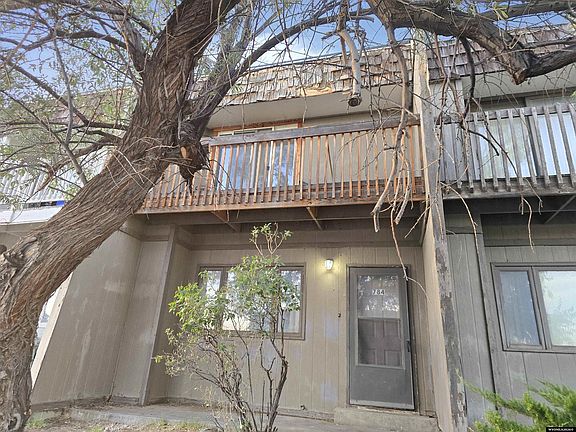 3rd image of 784 Badger Ln