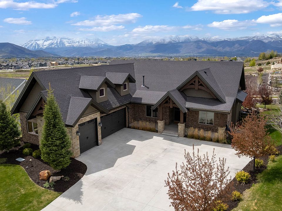 1st image of 3295 E Lindsay Spring Cir