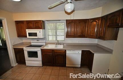 5th image of 4501 Norwich Dr