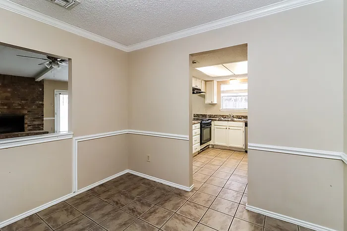 3909 Anewby Way — Photo 8