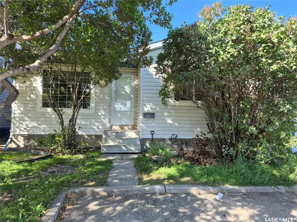 143 Gropper Crescent #21, Saskatoon, SK S7M 5W2