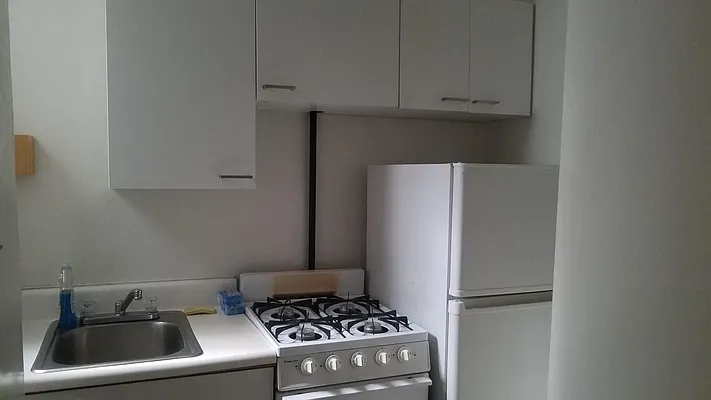 Rented by AJ Clarke | media 14