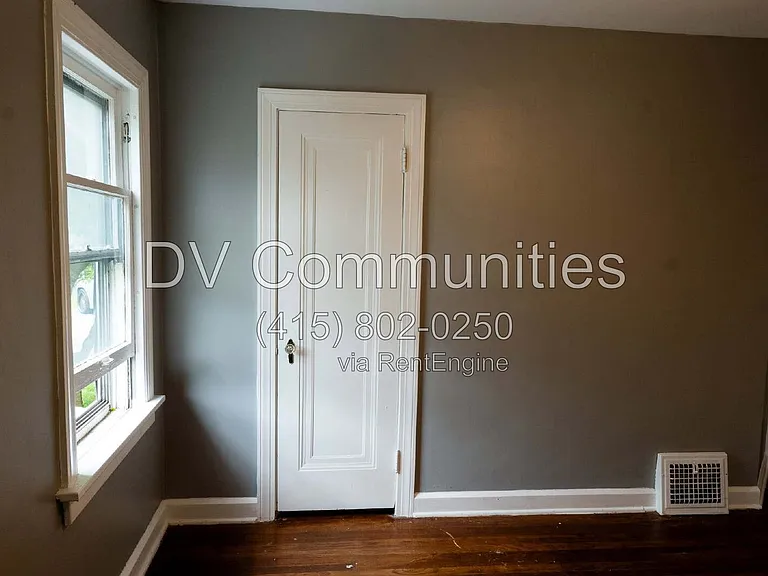 1504 Sherbrook Rd #1 — Photo 37
