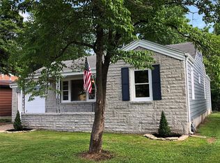 1328 E University St, Springfield, MO 65804