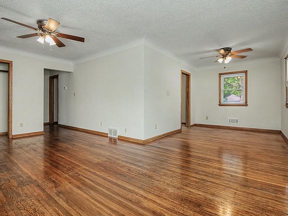 4th image of 717 Hall Ave
