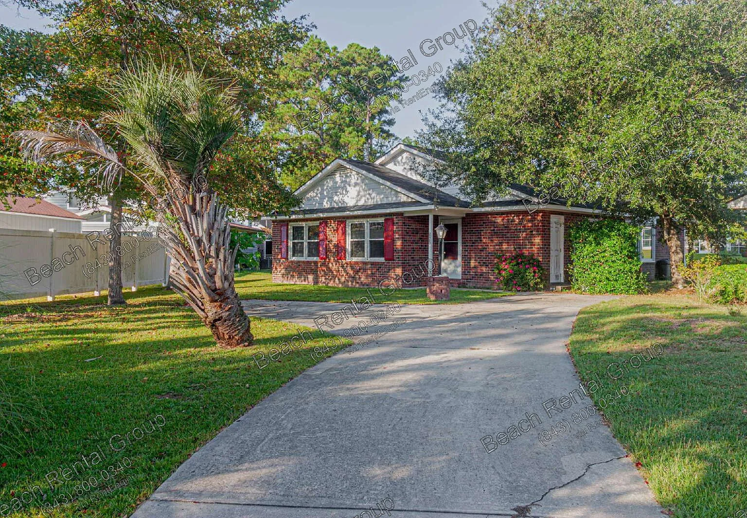 3 bed, 2.0 bath, 1700 sqft, $2,000 — Photo 2