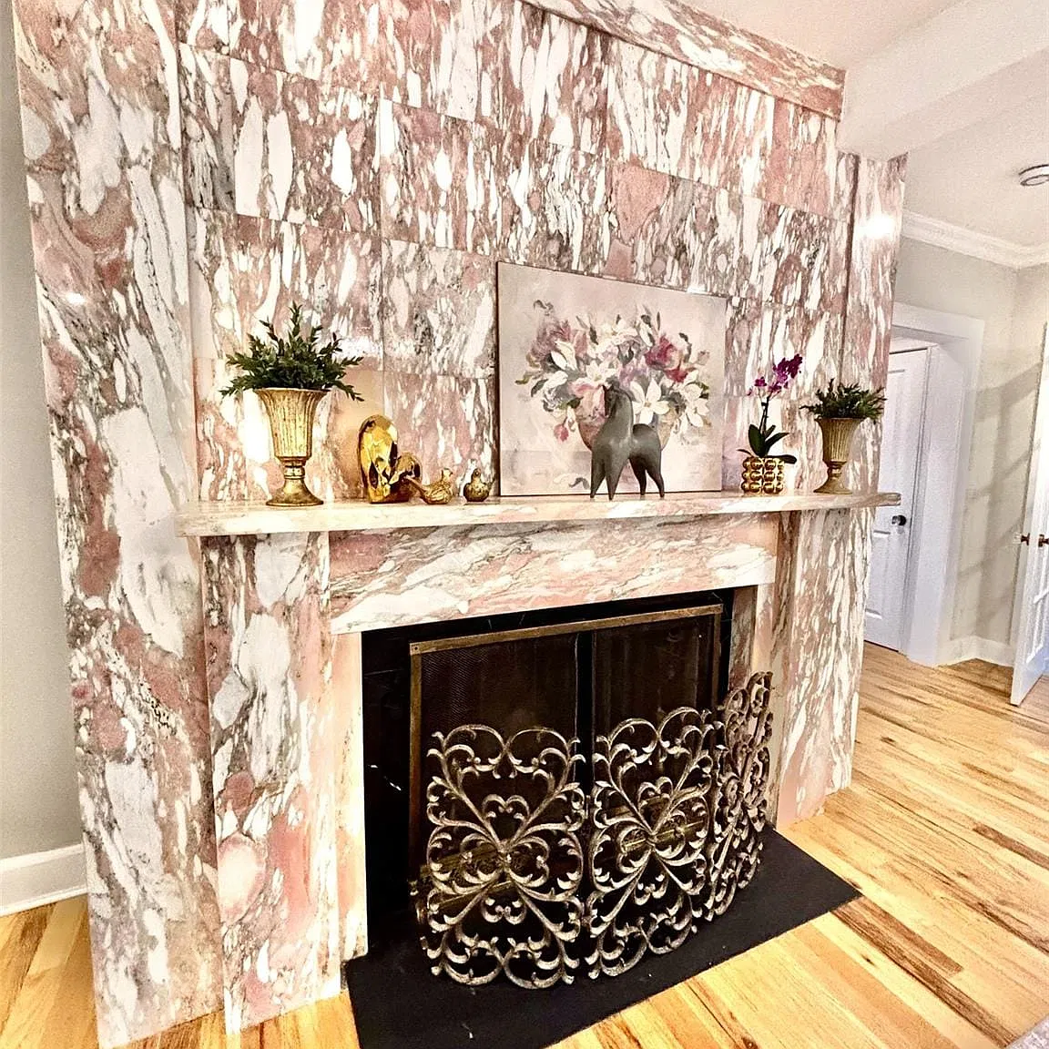 5 bed, 4.5 bath, 4020 sqft, $16,000 — Photo 3
