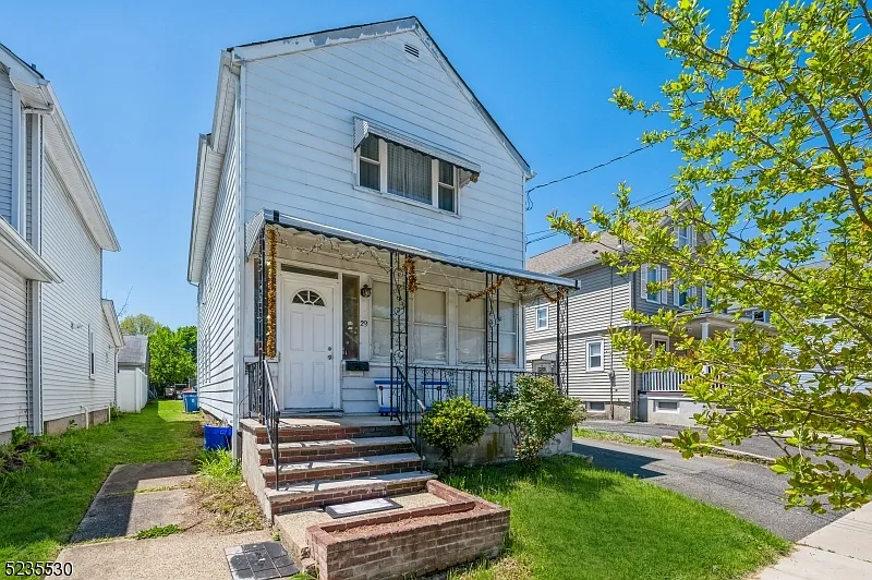 29 Van Keuren Ave photo 1
