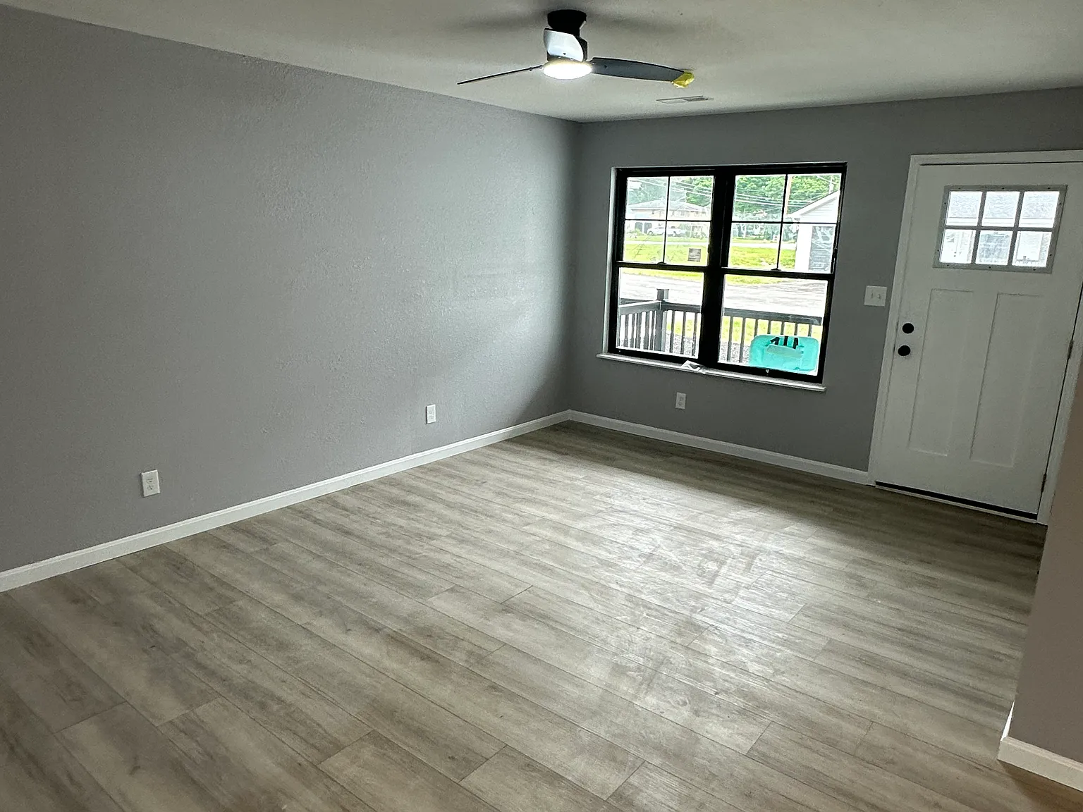 2 bed, 820 sqft, $1,300 — Photo 4