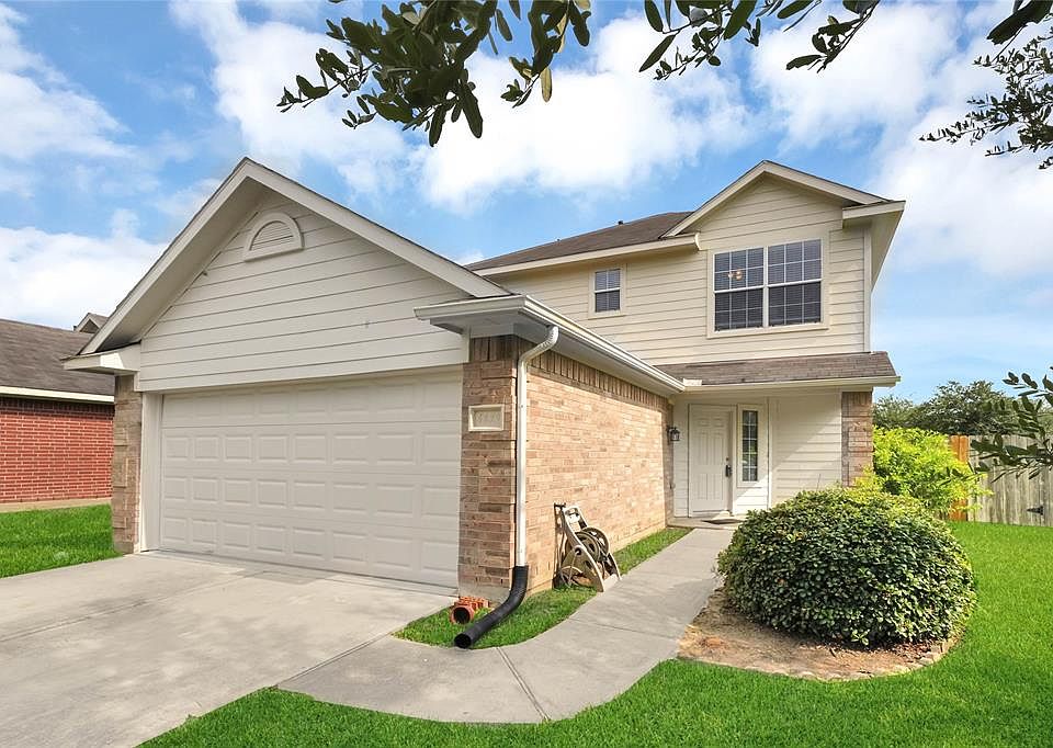 1st image of 4439 Plumeria Ave