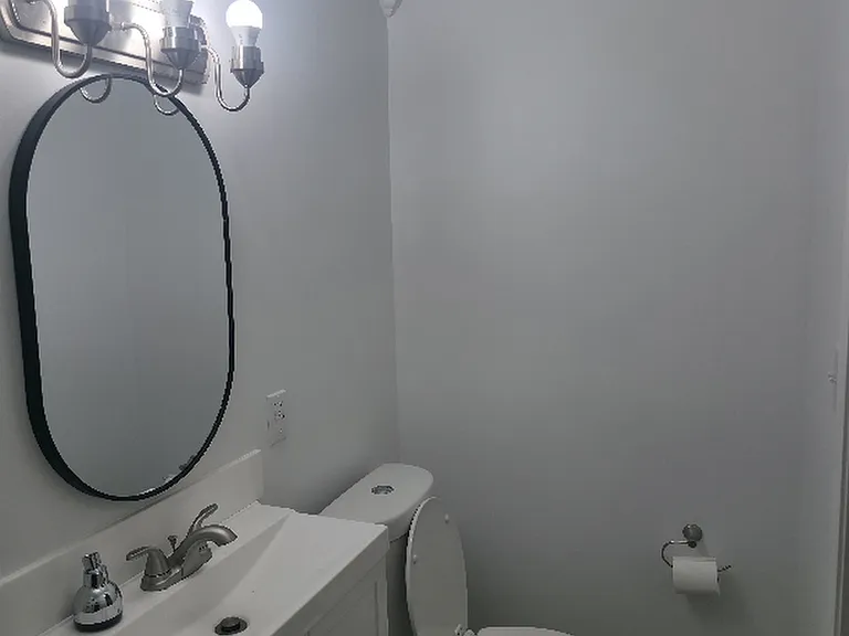 524 W Pine Needle Ct #B — Photo 2