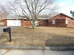 508 N School St, Sedan, KS 67361