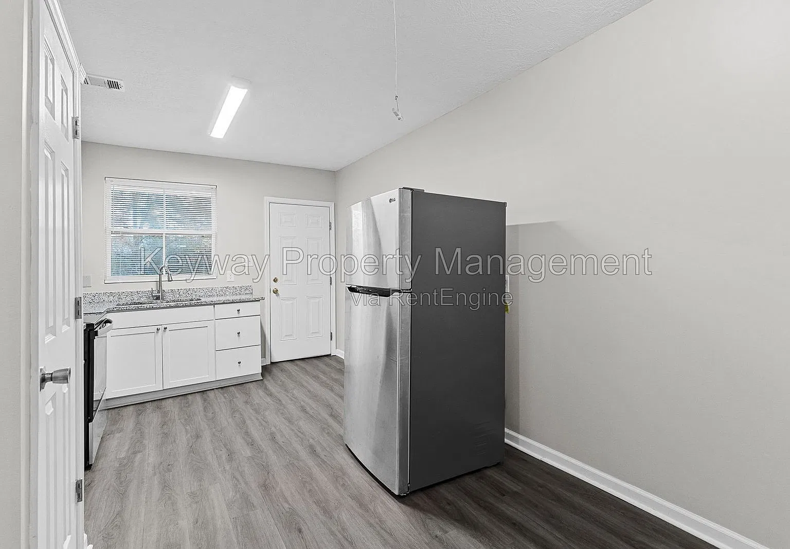 2 bed, 1.0 bath, 690 sqft, $985 — Photo 4