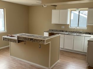 409 N Mount Carmel Ave, Wichita, KS 67203