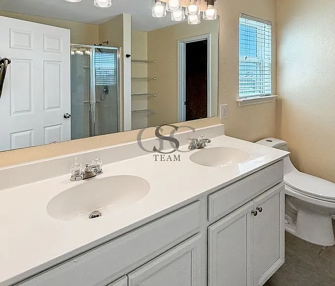 10535 Noble Cyn — Photo 31