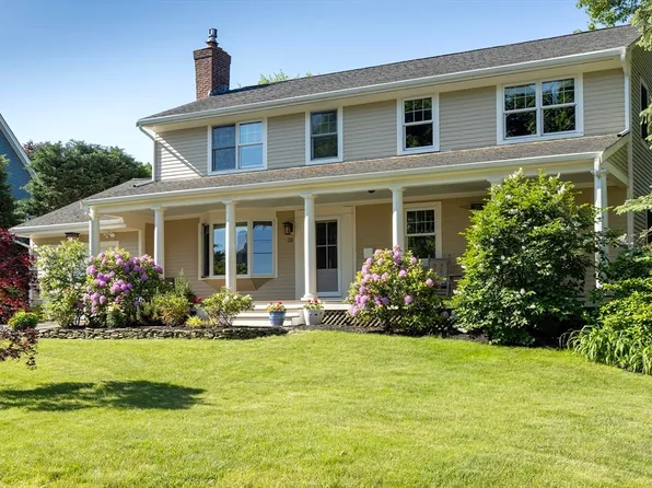 20 Ocean View Dr, Hingham, MA 02043