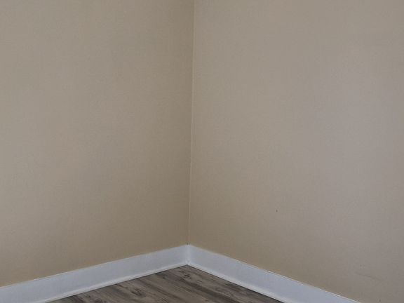 4th image of 517-519 2nd St #3