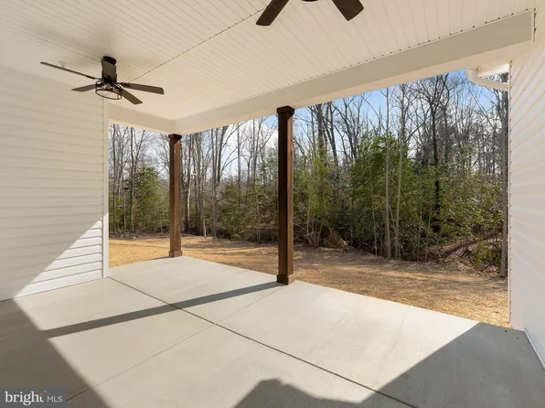 24728 Trailside Ln, Leonardtown, MD 20650