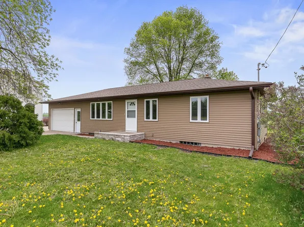 220 State Highway 4 N, Melrose, MN 56352