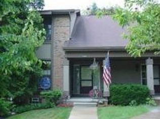 12455 Woodgate Dr, Plymouth, MI 48170