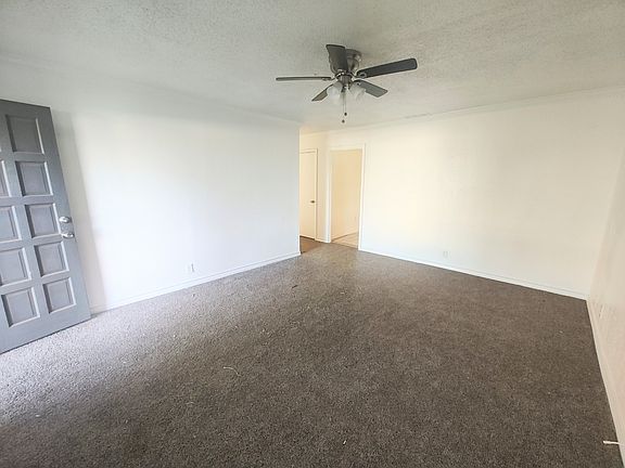 4th image of 6126 Avenue Q