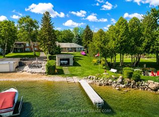 835 Woodland Dr, Oro Medonte, ON L3V 0R8