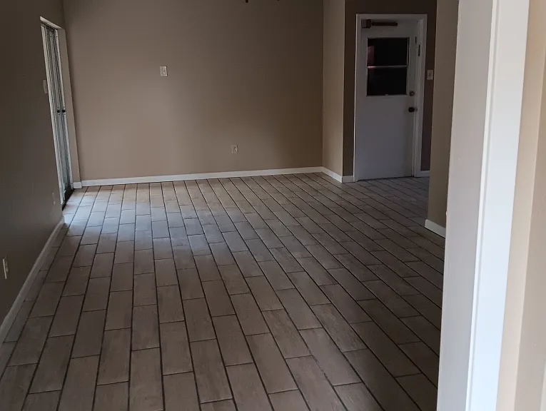 3909 Panama Dr — Photo 5
