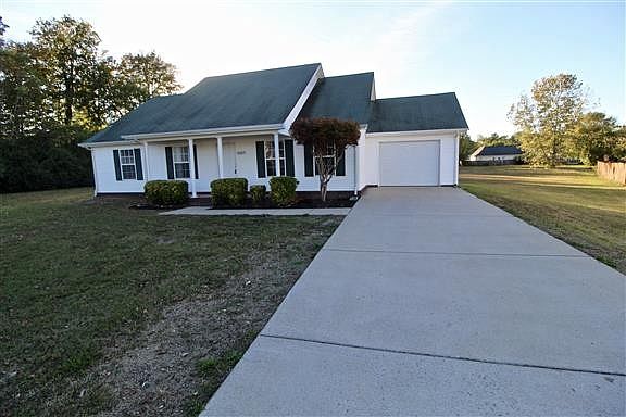 2nd image of 4203 Birch Dr