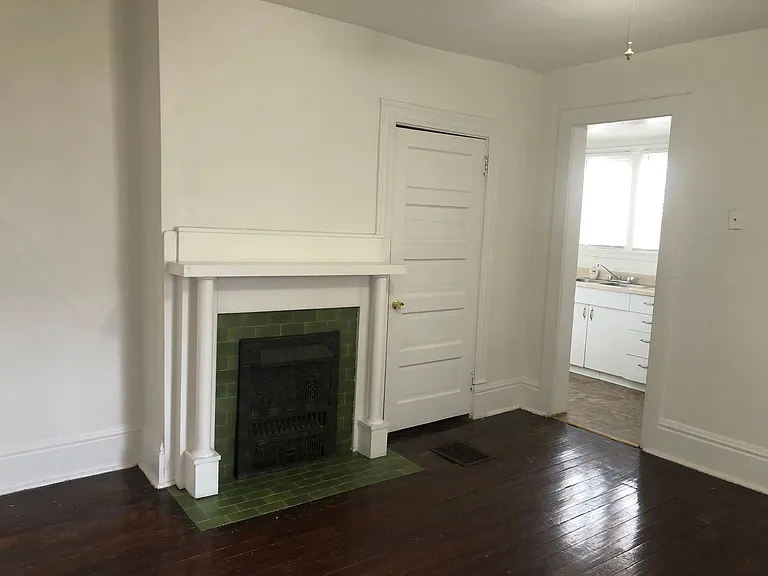 509 Forest Ave — Photo 5