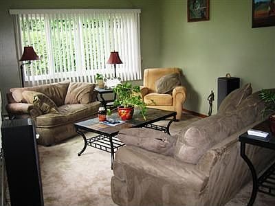 2nd image of 5275 Berkshire Dr